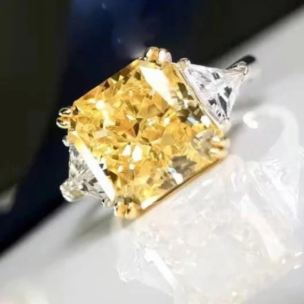 18k 6.5ct Canary Ring - Picture 7 of 15